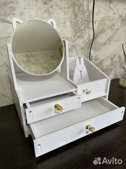 Органайзер для косметики с зеркалом