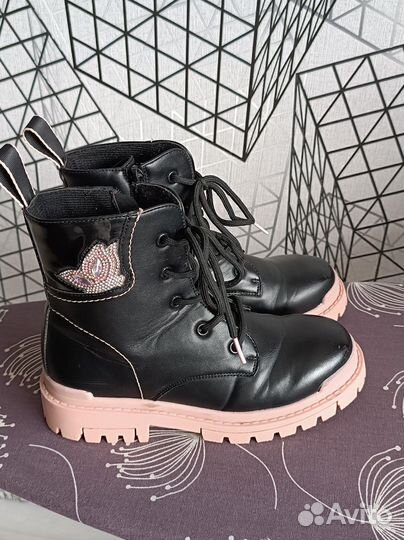 Ботинки на девочку