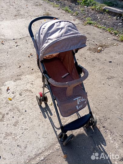 Прогулочная коляска