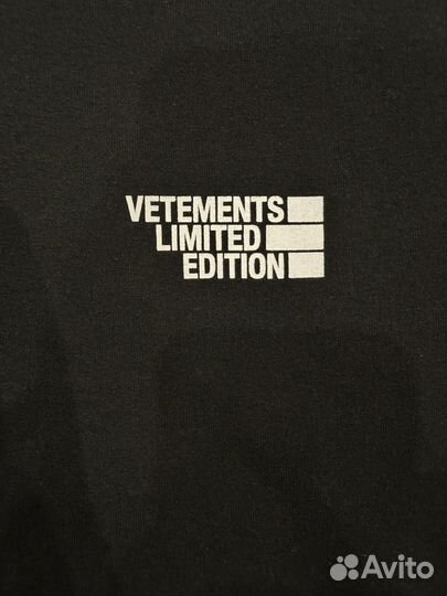 Футболка Vetements. Оригинал