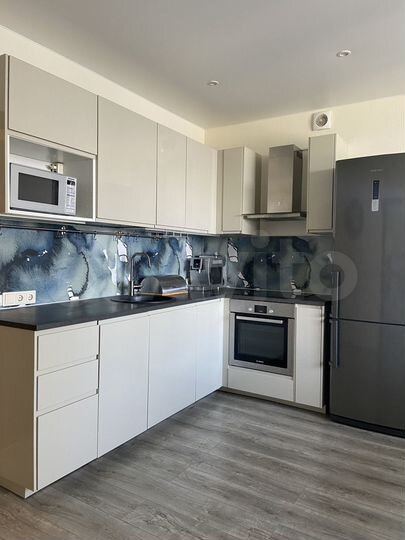 2-к. квартира, 60,3 м², 14/14 эт.