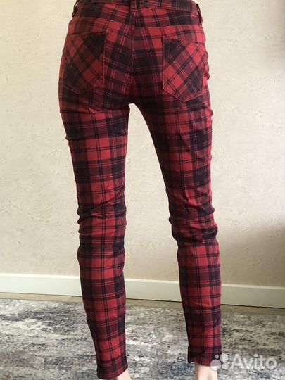 Брюки капри