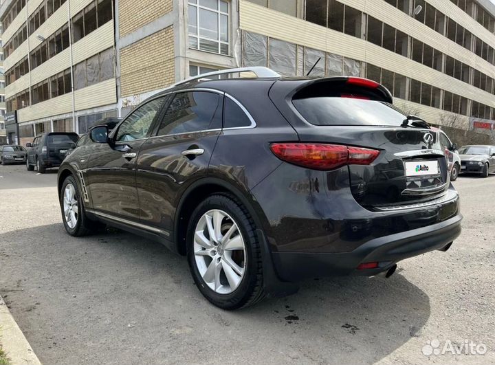 Infiniti QX70 3.0 AT, 2013, 224 000 км
