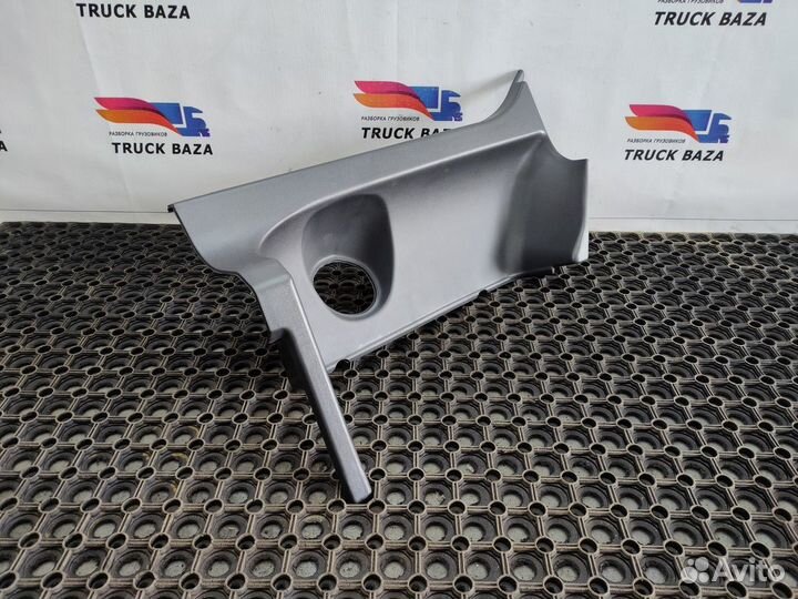 Накладка подножки левой Scania 5-series