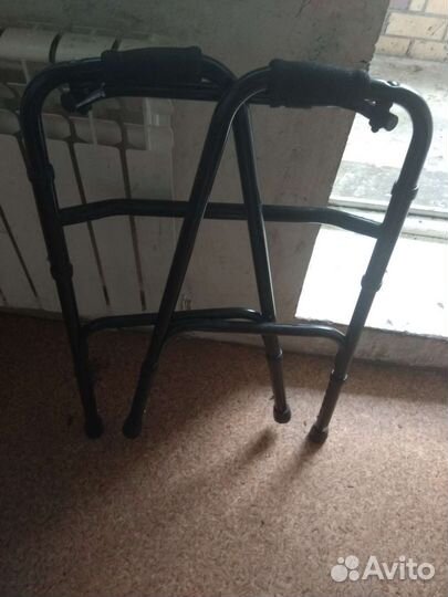 Ходунки для взрослых