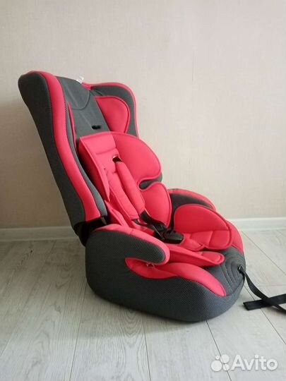 Автокресло 9-36 кг