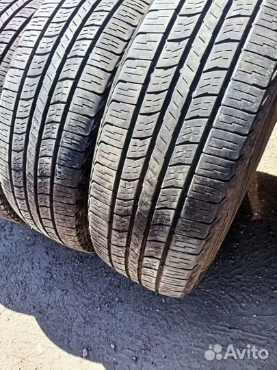 Kumho Road Venture 798 225/65 R17