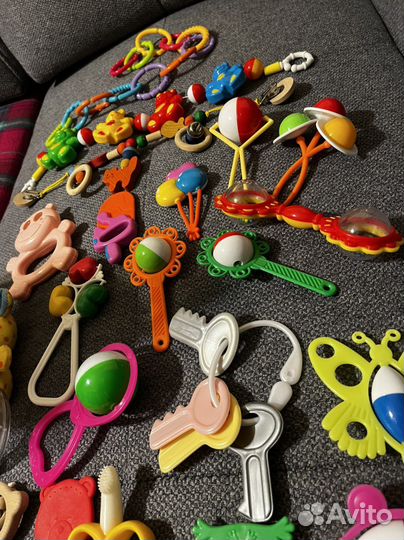 Игрушки для новорожденных пакетом