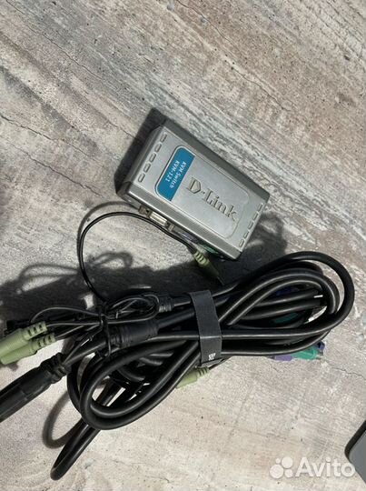 KVM switch d-link kvm-121