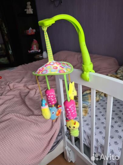 Мобиль и набор игрушек