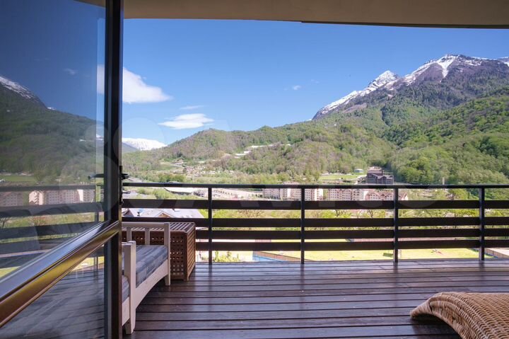 3-к. квартира, 118 м², 4/5 эт.