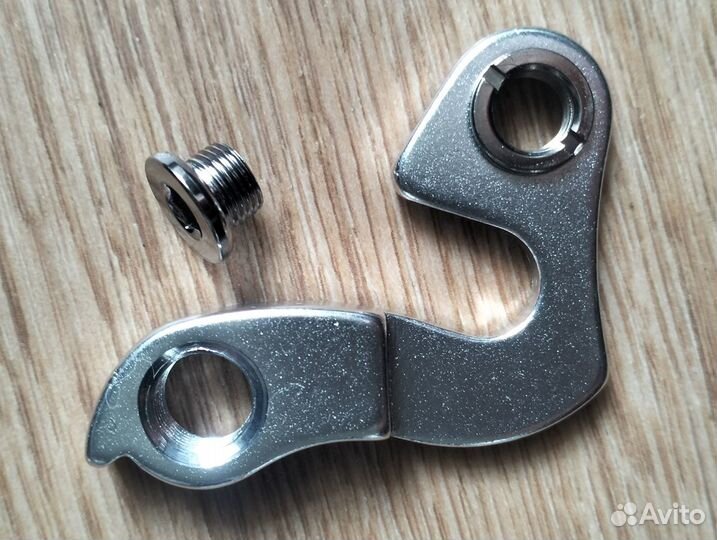 Габаритные фонари и аксессуары для велосипеда