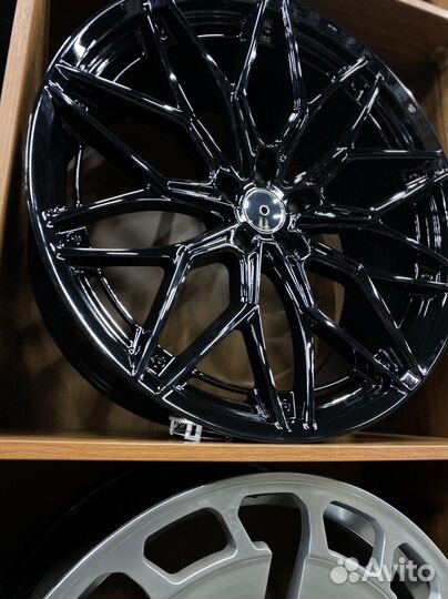 Диски Brixton R22 для BMW G05 G06 G07