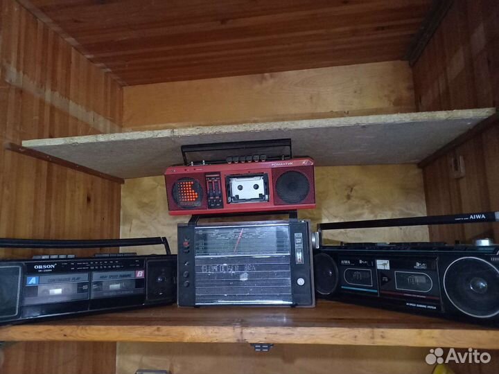 Радиоприемник и магнитофоны