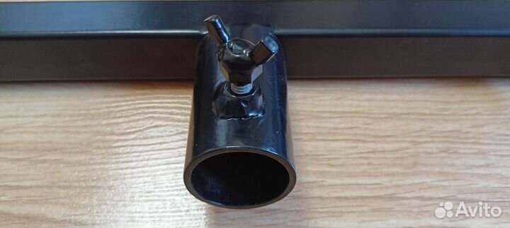 Перекладина на световую стойку