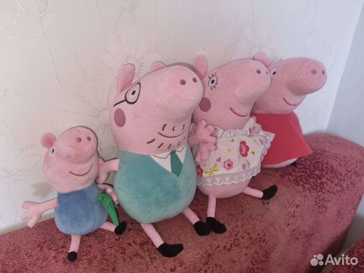 Свинка Пеппа, Джордж, Папа Свин и Мама Свинка