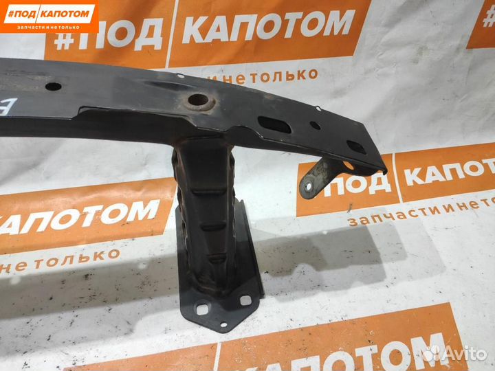 Усилитель бампера передний BMW 1 E87 2007