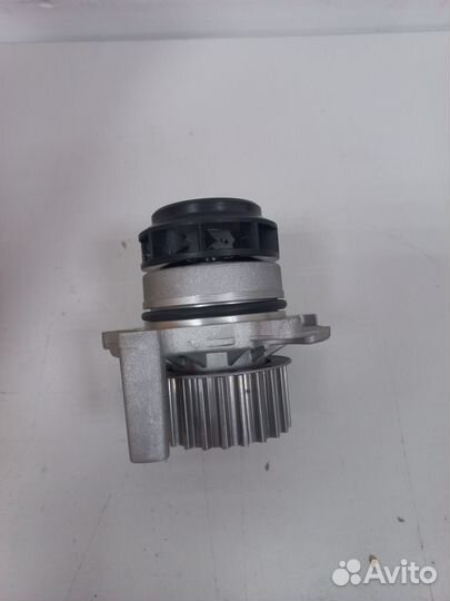 Помпа водяная(Насос водяной) VAG