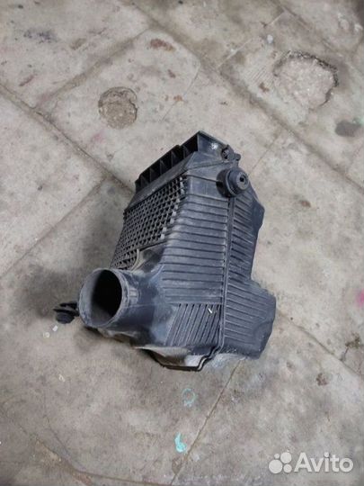Корпус воздушного фильтра Renault Megane 2