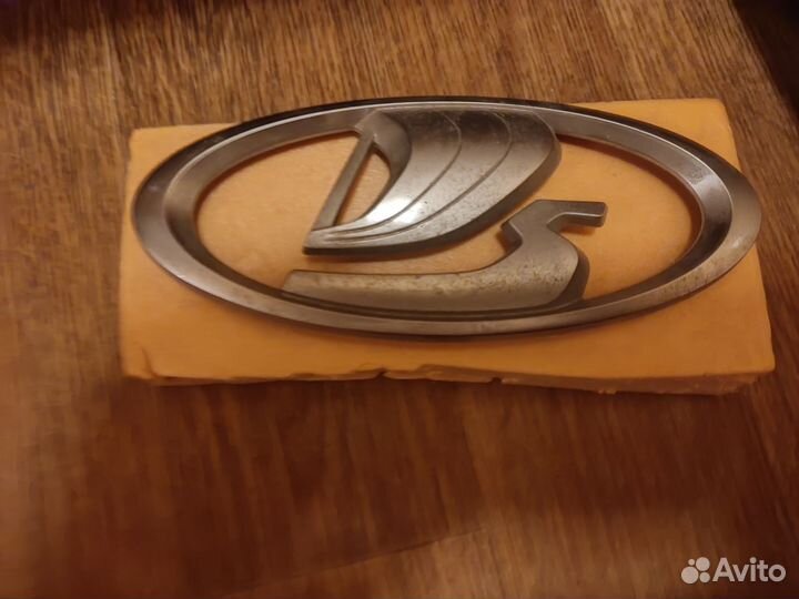 Эмблема LADA шильдик оригинал