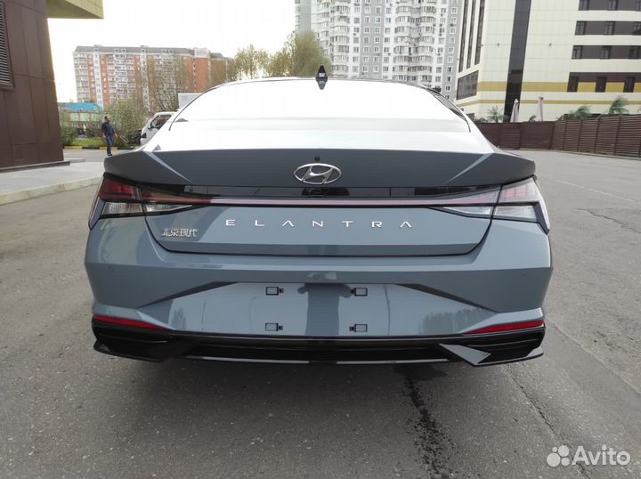 Hyundai Elantra 1.5 CVT, 2023, 80 км
