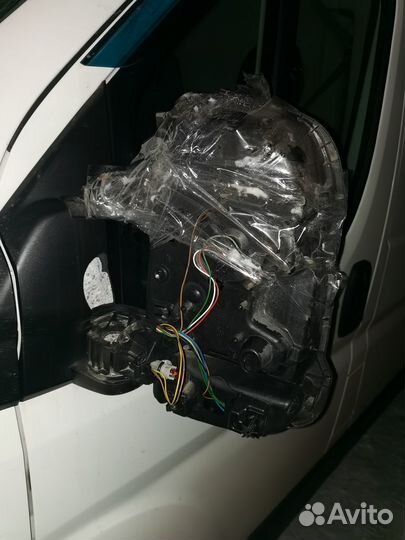 Левое зеркало Peugeot Boxer