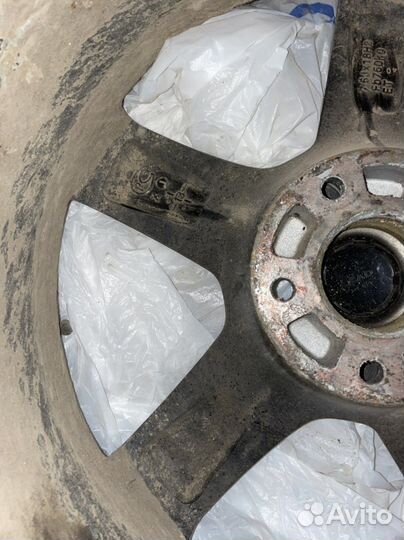 Скад Адмирал R18 Hyundai ix35