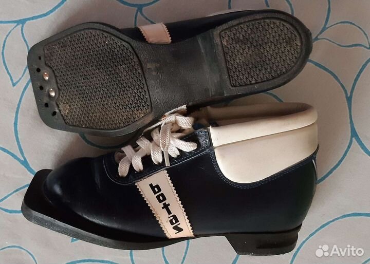 Лыжные ботинки botas детские