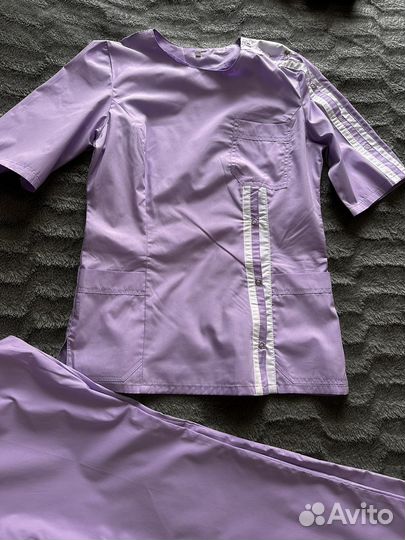 Медицинский костюм 44