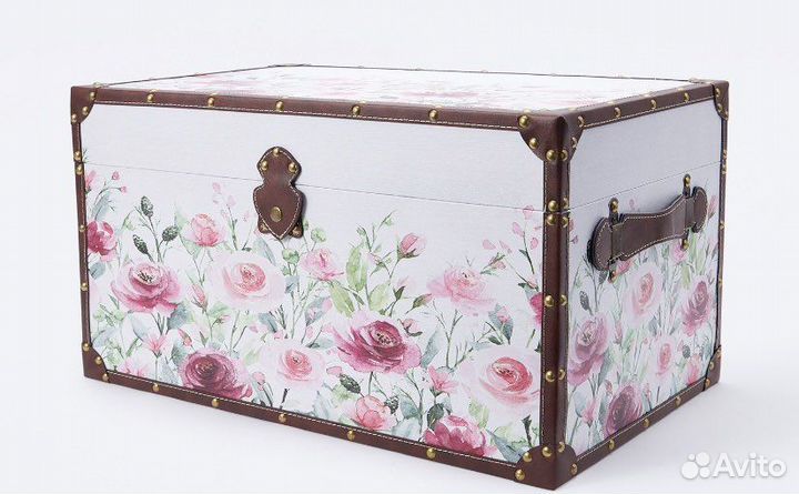 Сундук декоративный