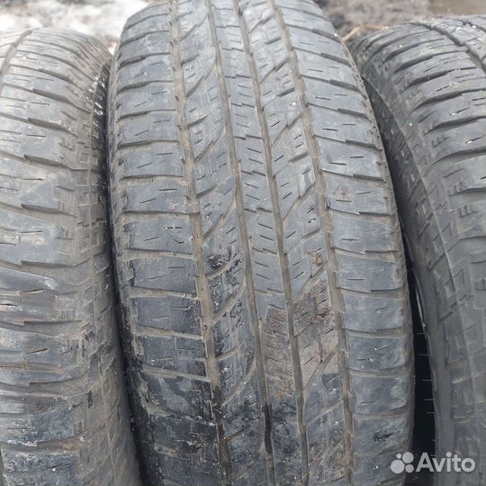 Yokohama Geolandar A/T G015 245/70 R16 111T