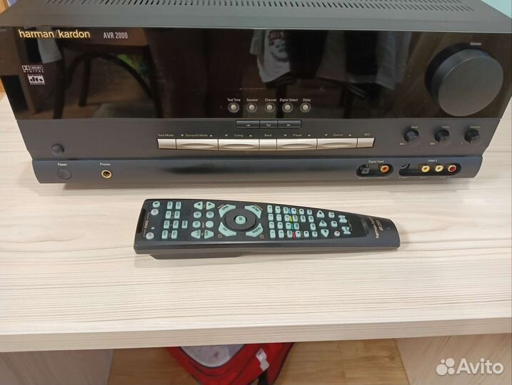 Ресивер Harman kardon AVR 2000