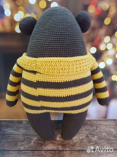 Медведь игрушечный