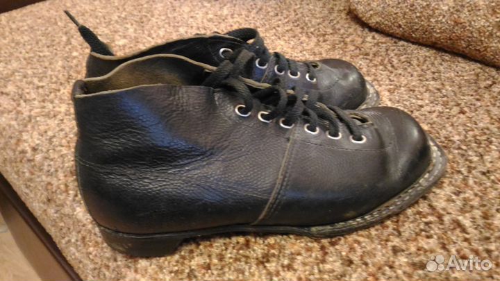 Лыжные ботинки кожа б/у