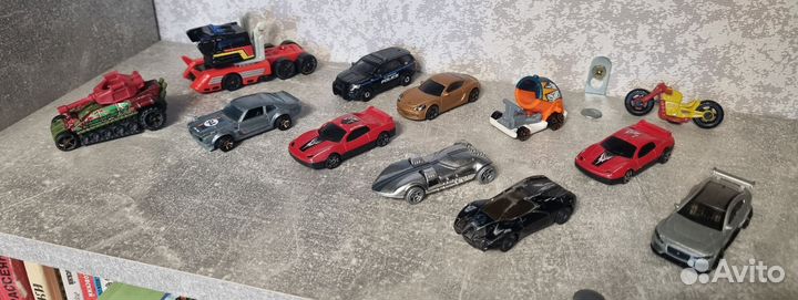 Машинки модельки