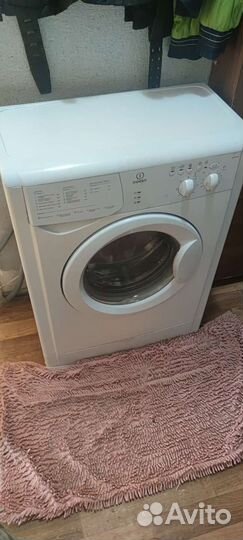 Стиральная машинка indesit Отличная