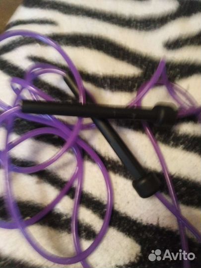 Скакалка, прыгалки