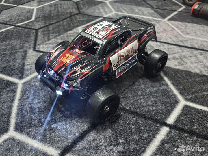 Машина на радиоуправлении Remo hobby smax