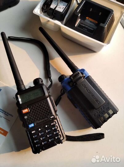 2 комплекта радиостанций 