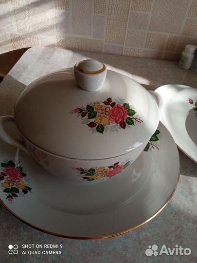 Набор столовой посуды на 6 персон