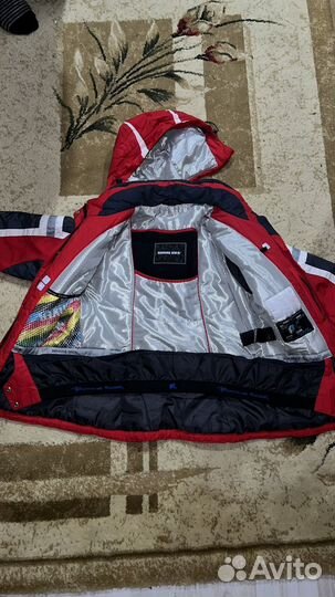 Горнолыжная куртка