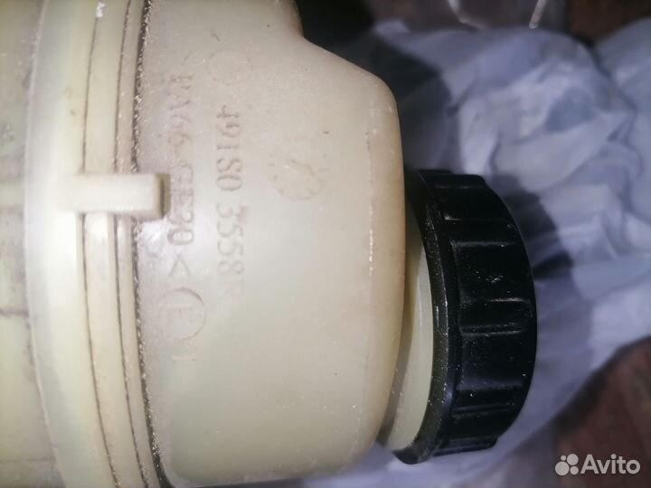 Бачок гур renault kaptur