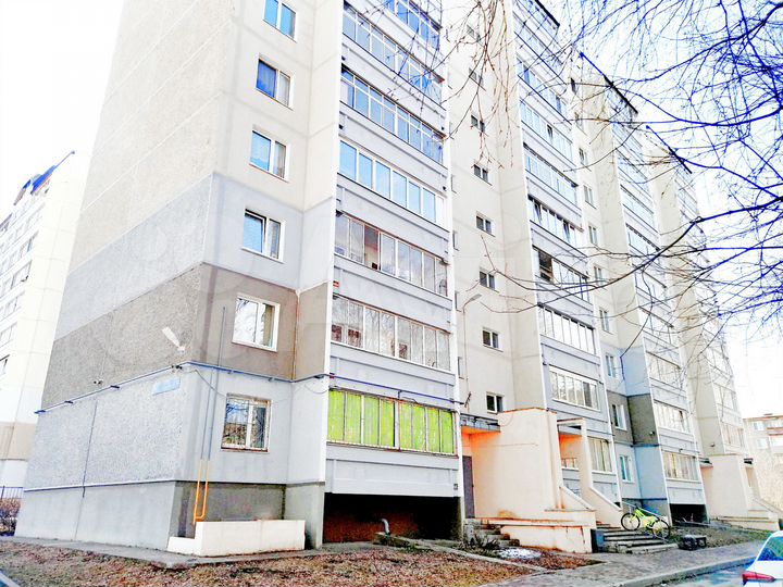 2-к. квартира, 58,2 м², 1/10 эт.