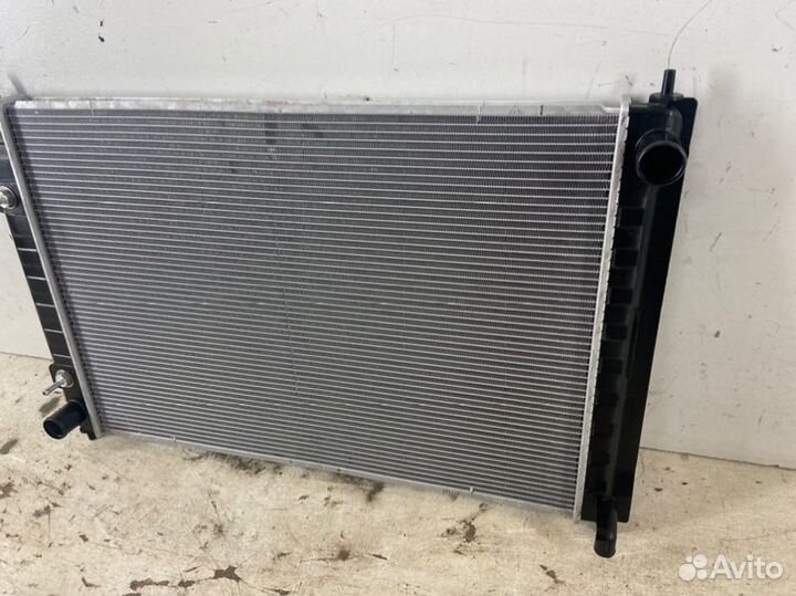 Радиатор охладителя Nissan Murano Z51 2008-2015