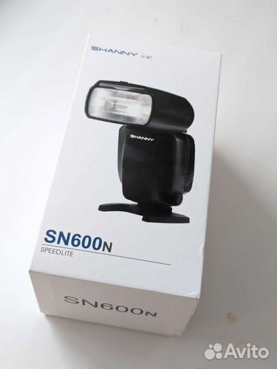 Фотовспышка Shanny SN600N для Nikon