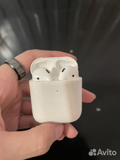 Беспроводные наушники