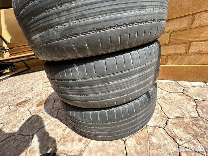 Nokian Tyres Nordman 1 235/60 R17 27M