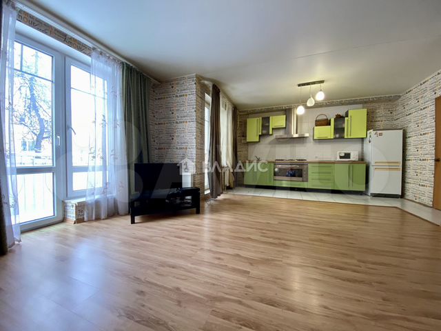 2-к. квартира, 79,4 м², 1/5 эт.