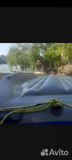 Лодка братан 380