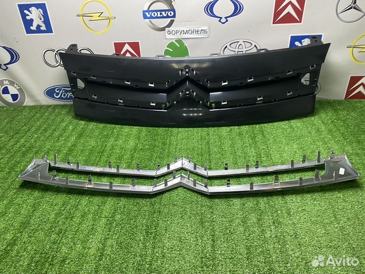 Решетка радиатора Citroen Berlingo B9 2008-2012